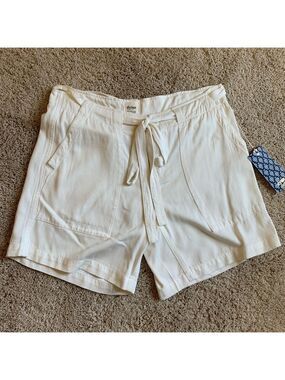 Dylan Los Angeles Beige Stretch Shorts Size 2